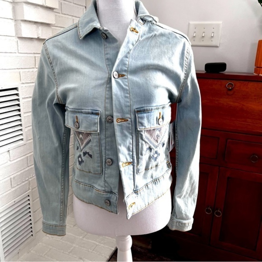 LulaRoe Faded Aztec Pattern Stretch Jean Jacket NWT Size XS